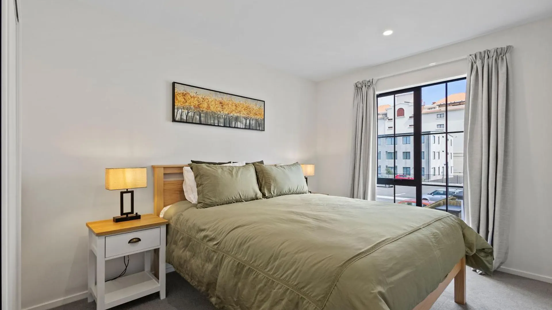 2 Bdr 2Bth On Peterborough 1 Min Walk To Town Hall Christchurch New Zealand